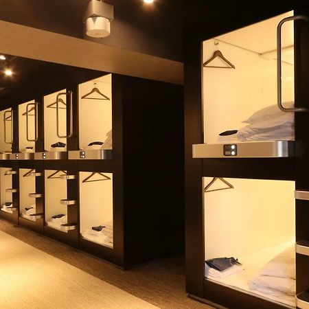 Business Capsule Hotel Lightning Hotel Asakusa Tokyo Exterior photo