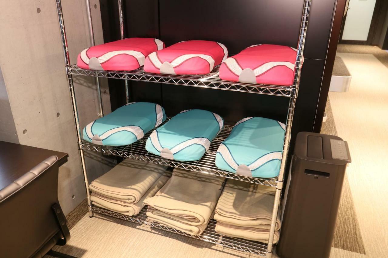 Business Capsule Hotel Lightning Hotel Asakusa Tokyo Exterior photo