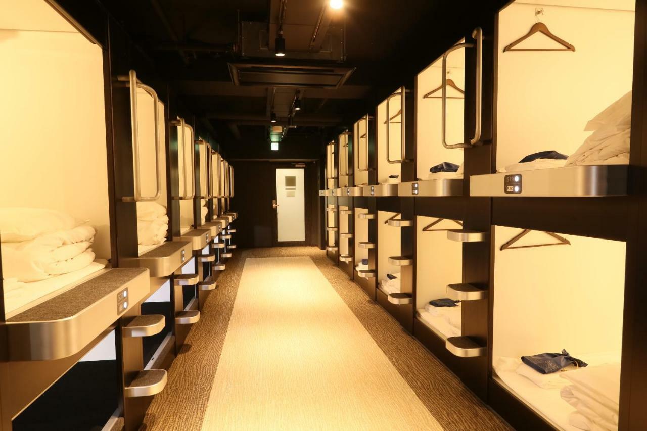 Business Capsule Hotel Lightning Hotel Asakusa Tokyo Exterior photo