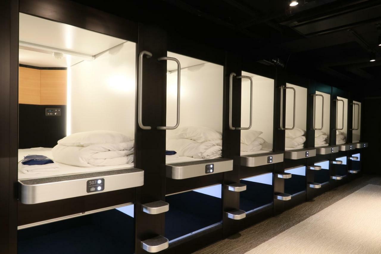 Business Capsule Hotel Lightning Hotel Asakusa Tokyo Exterior photo