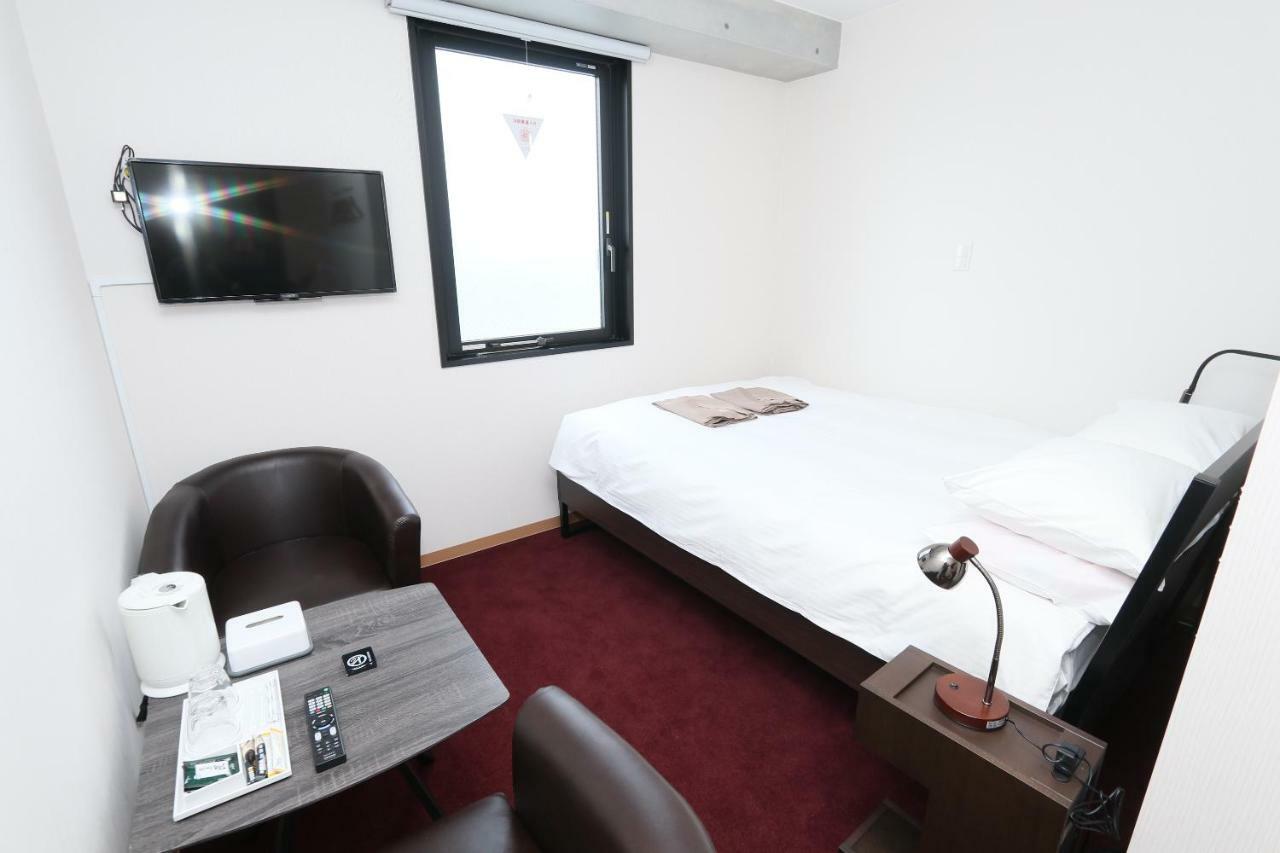 Business Capsule Hotel Lightning Hotel Asakusa Tokyo Exterior photo