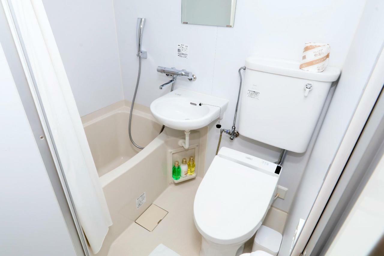 Business Capsule Hotel Lightning Hotel Asakusa Tokyo Exterior photo